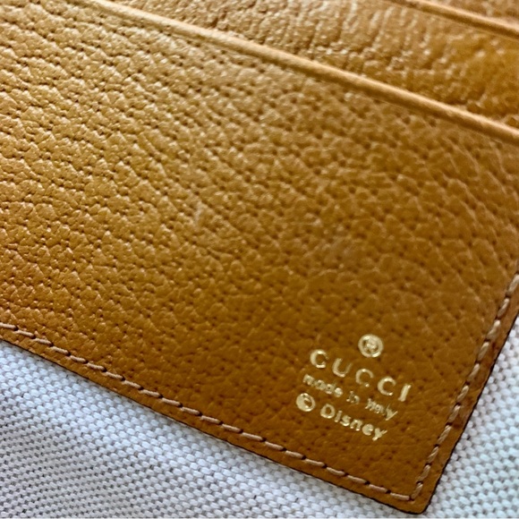 Gucci x Disney Mickey Mouse Bag - Picture 10 of 16